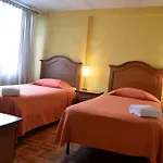 Hotel Cordillera Real